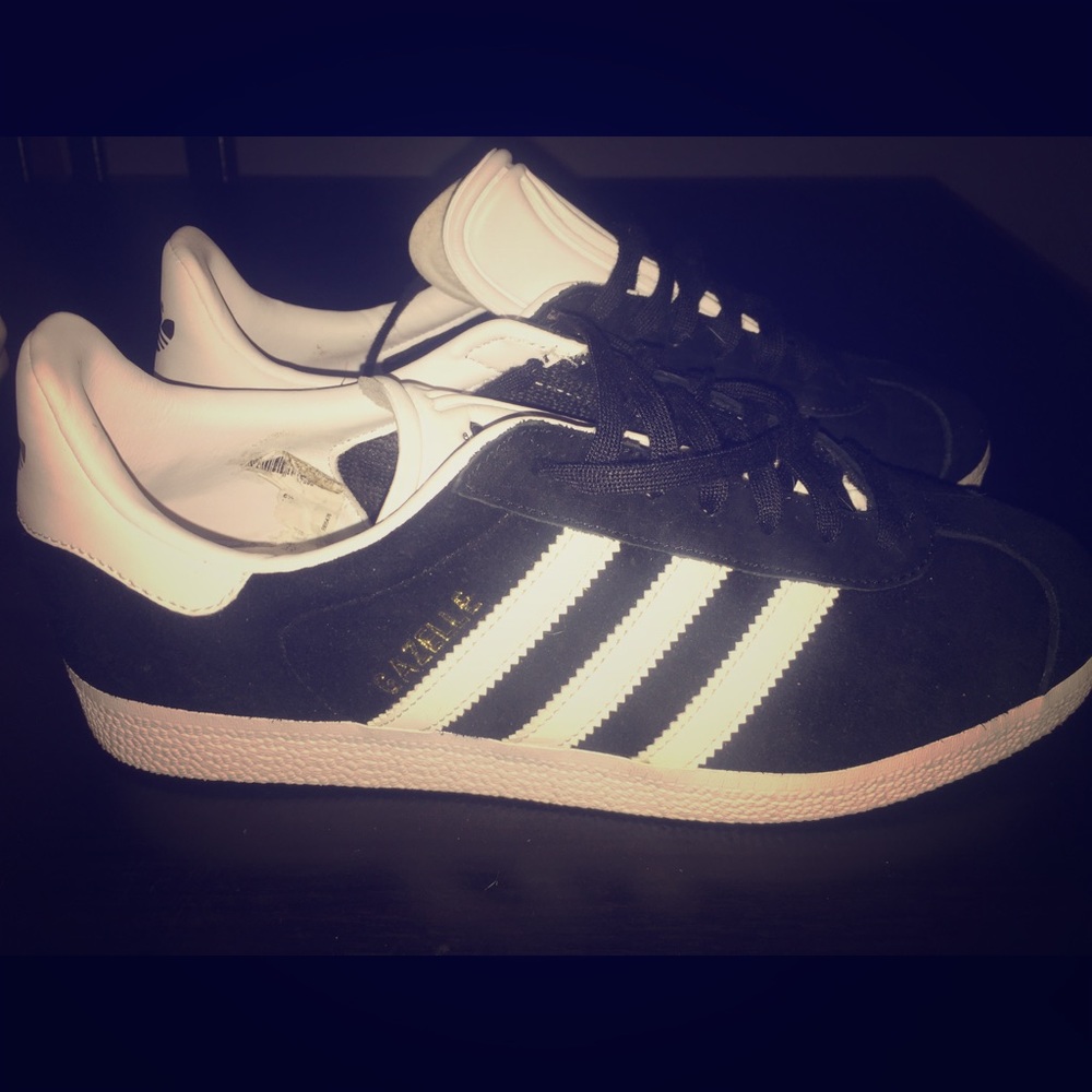 Women’s Adidas Gazelle